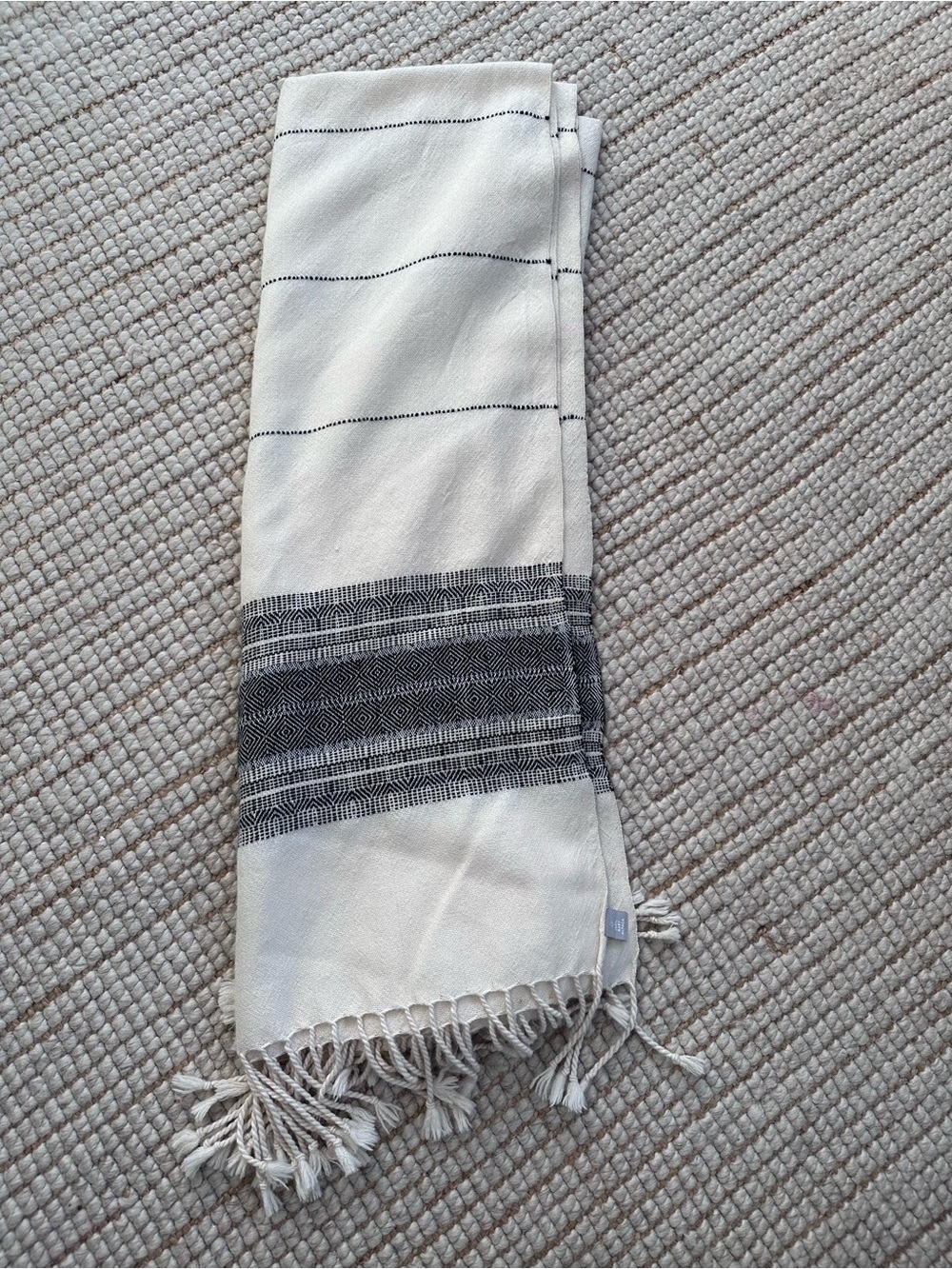 The Citizenry La Brisa Alpaca Bed Blanket in Cream and Black